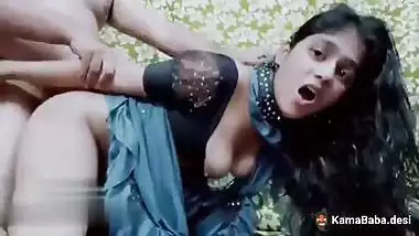 Desi MMS of a man fucking his young wife in doggy style