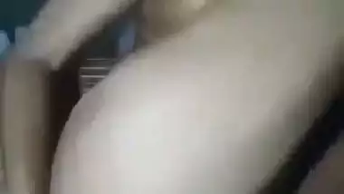 Mature desi girl masturbating with a sugarcane