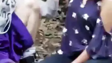 NRI girl shaking cock of boyfriend